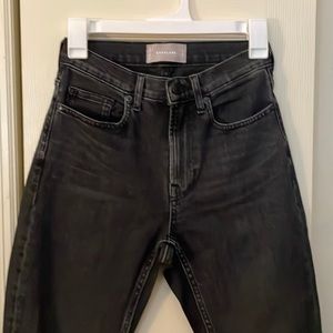 Everlane cheeky straight ankle jeans